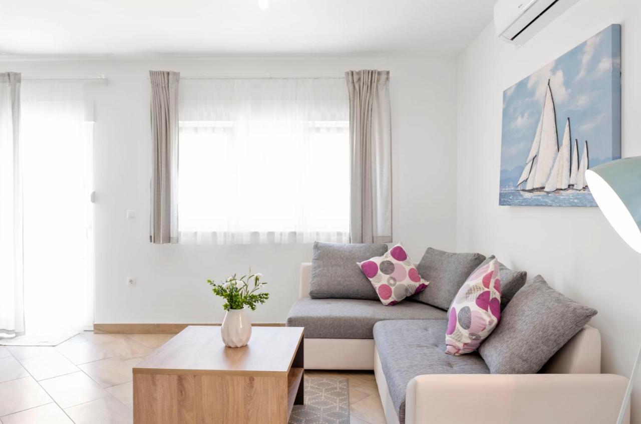 Aaa Anic Amazing Apartments Deluxe สปลิท ภายนอก รูปภาพ